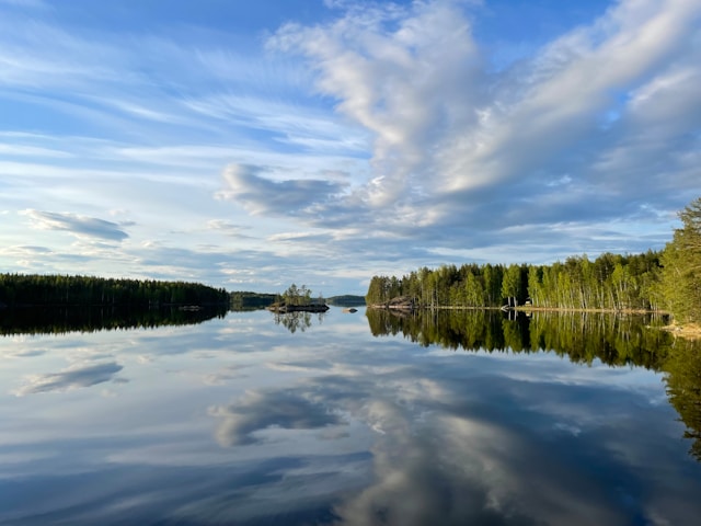 Dive  Finland freshwater lake