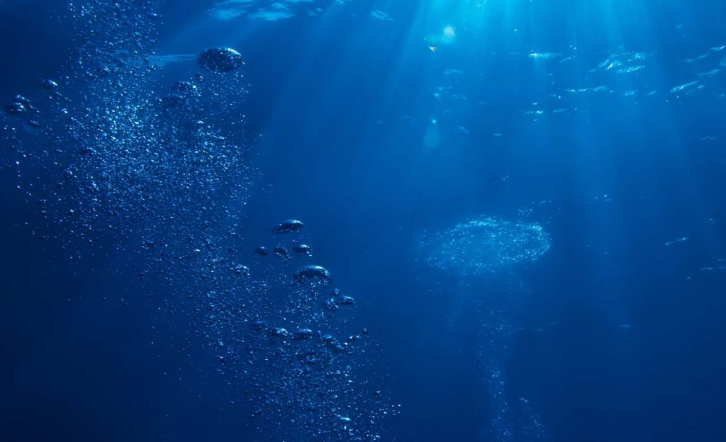 diver's bubbles in the sea